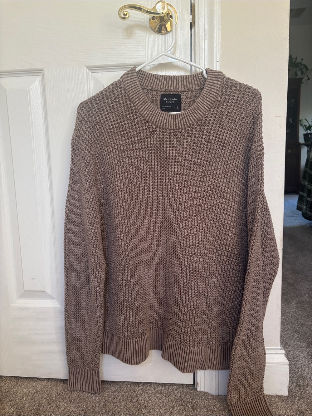 Abercrombie & Fitch Women’s Oversized Small Brown Waffle Knit Sweater